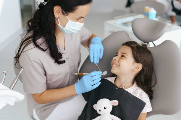 Best Emergency Dental Care for Broken or Chipped Teeth in Elroy, WI